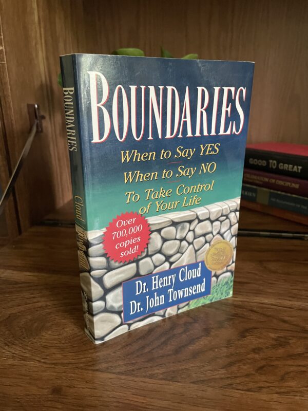 Boundaries by Dr. Henry Cloud & Dr. John Townsend
